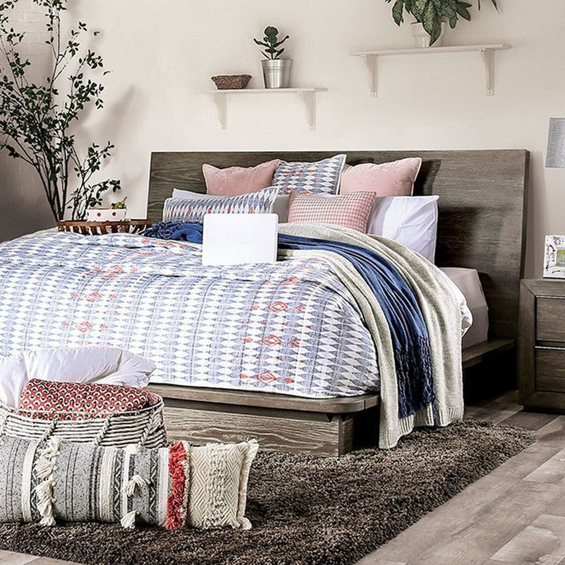 Pickstown Light Walnut Cal.King Bed