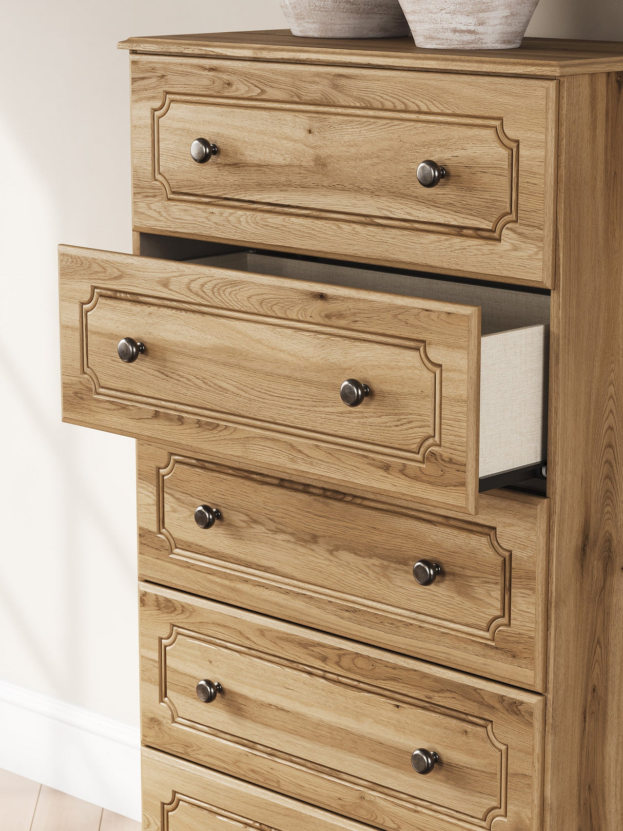 Aleaport Warm Brown Panel Bedroom Set by Ashley at Eve Furniture