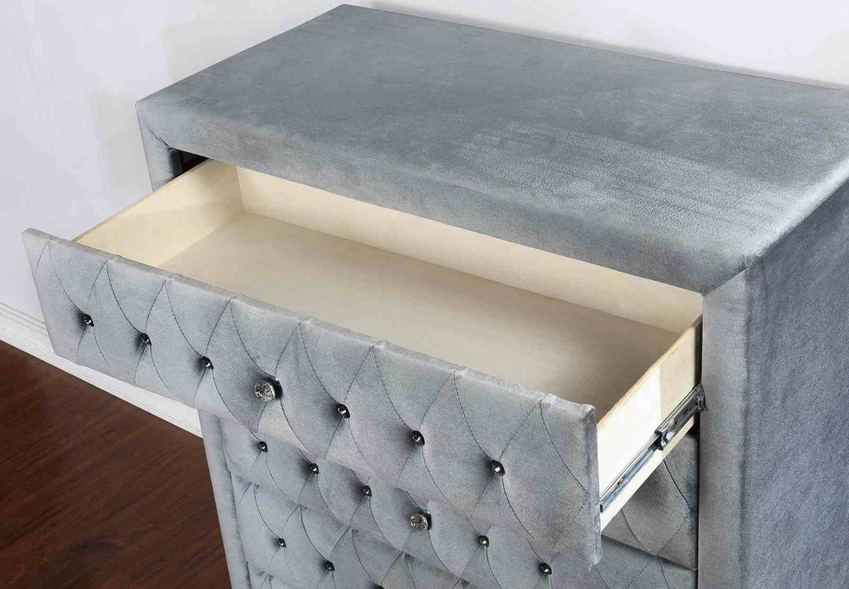 Alzir Gray Chest