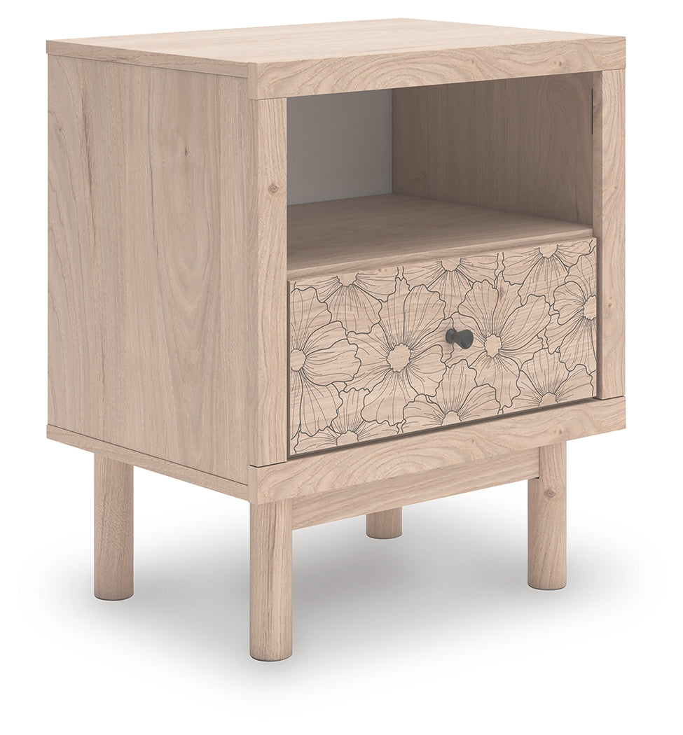 Arloster Tan Nightstand by Ashley at Eve Furniture