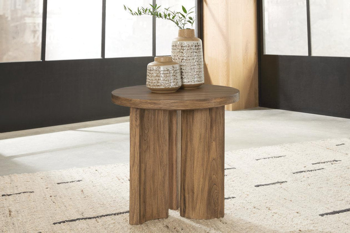 Austanny Warm Brown Coffee Table and 2 End Tables by Ashley at Eve Furniture
