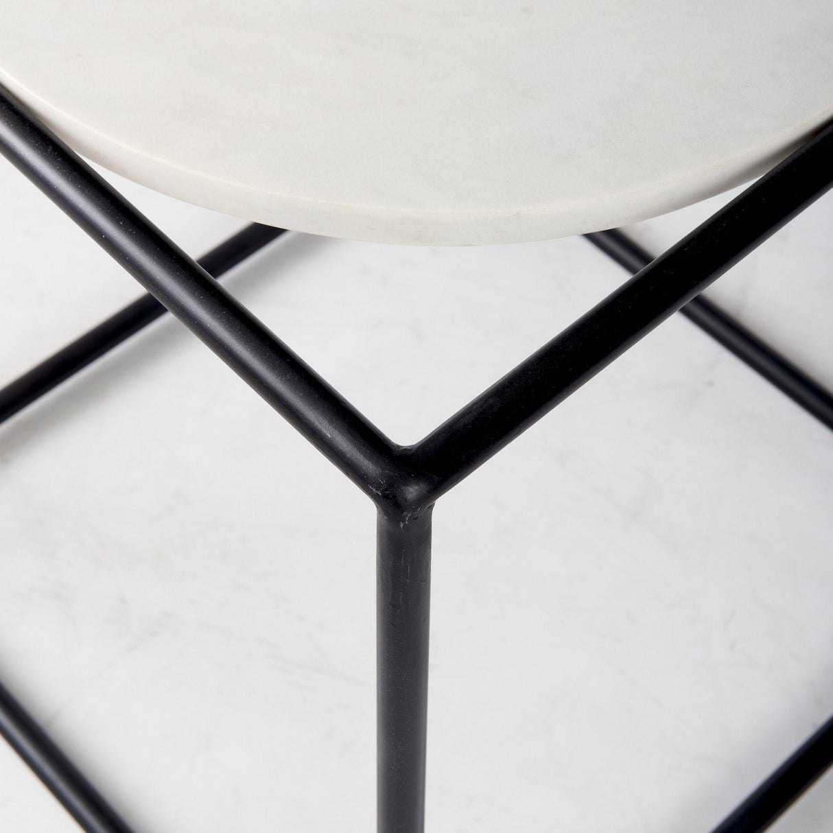 Austen 20L x 20W x 22H Round White Marble Top W/ Black Metal Frame Side Table by Mercana at Eve Furniture