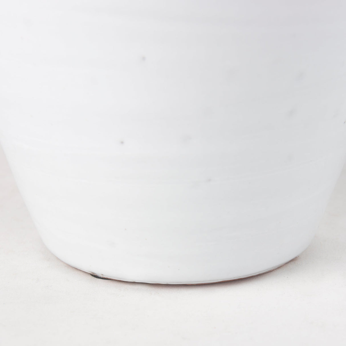 Basin Medium Off-White Glazed Vase by Mercana at Eve Furniture