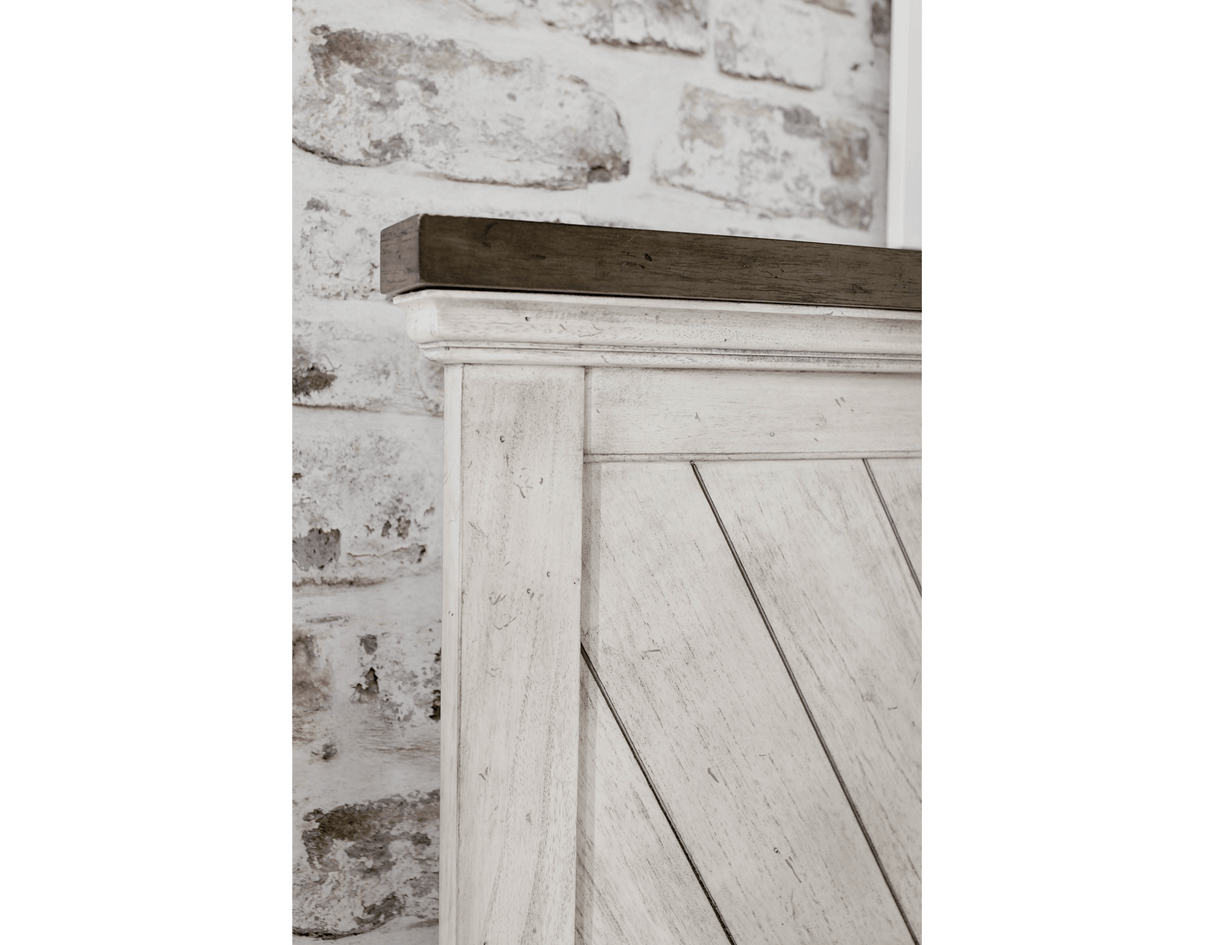 Bear Creek 4-Piece Queen Bedroom Set by Steve Silver at Eve Furniture