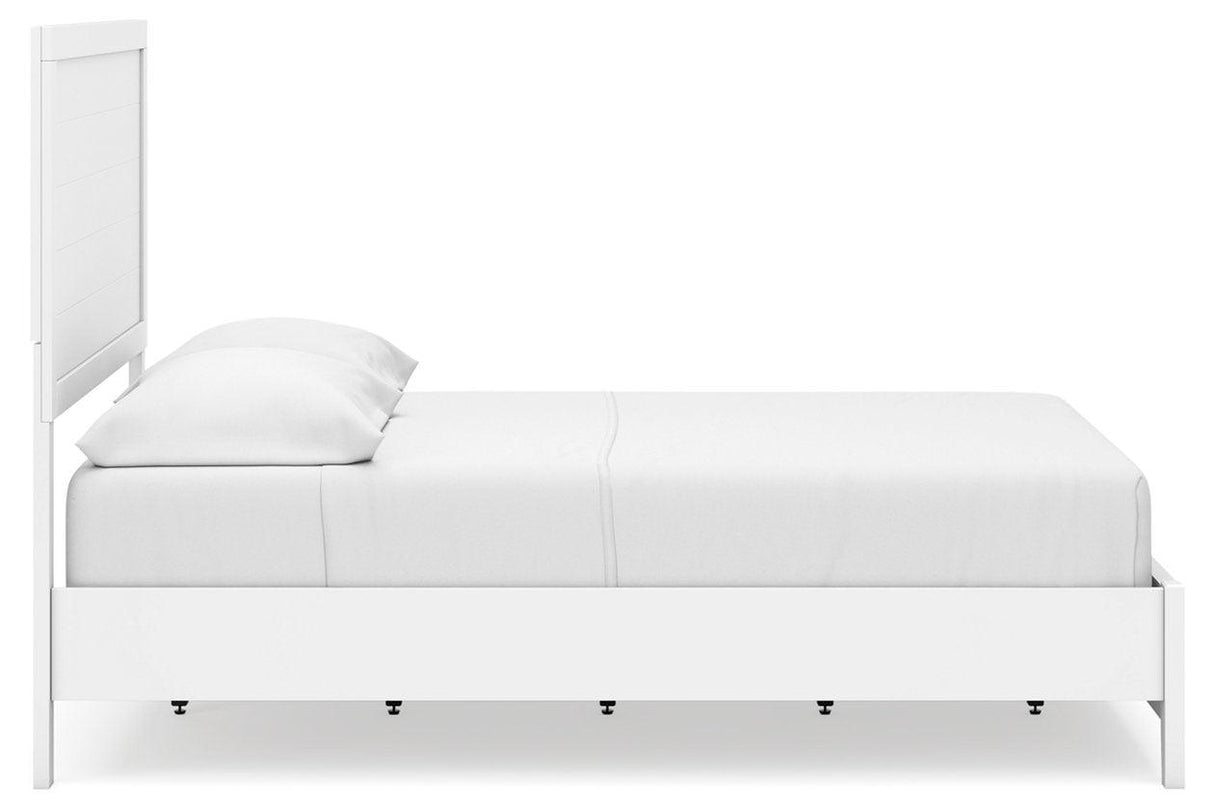 Binterglen White Full Panel Bed by Ashley at Eve Furniture
