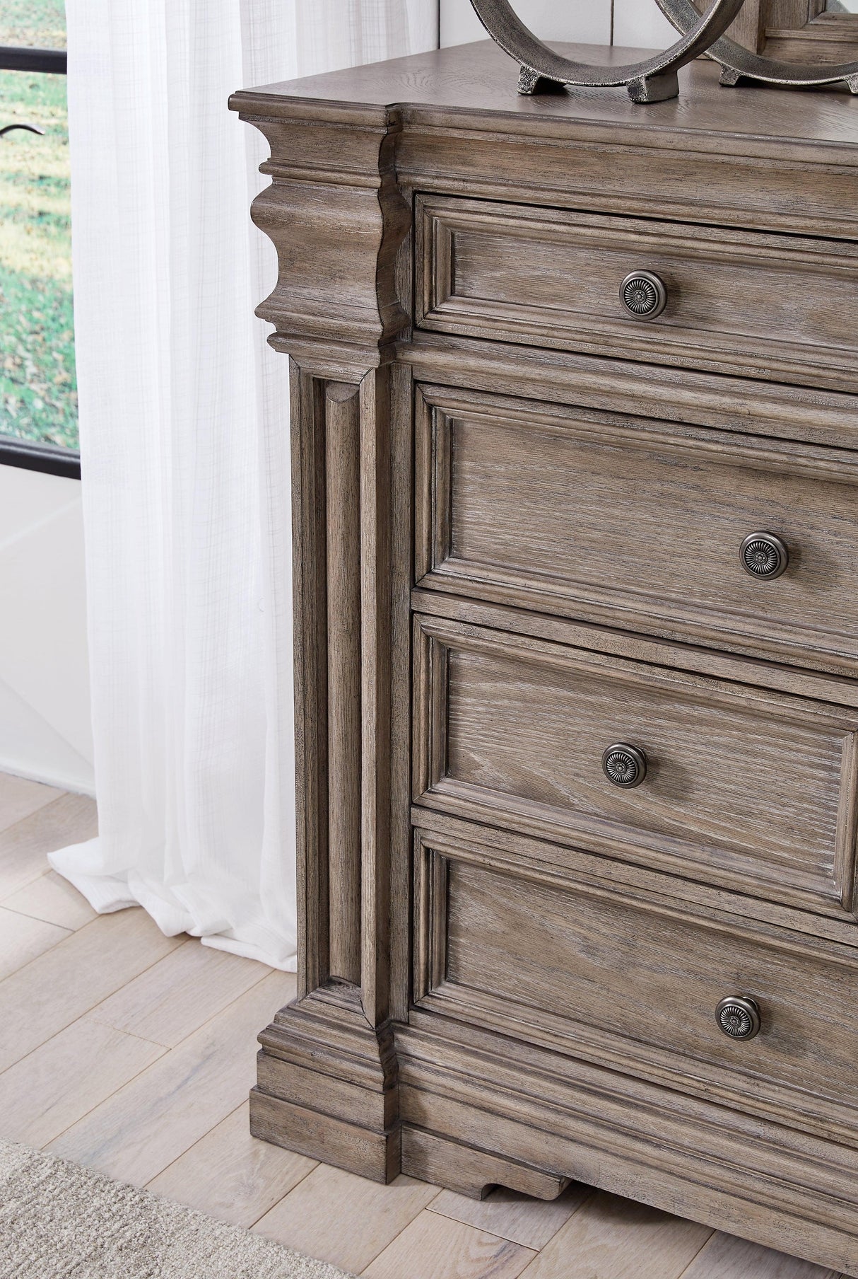 Blairhurst Light Grayish Brown Dresser by Ashley at Eve Furniture