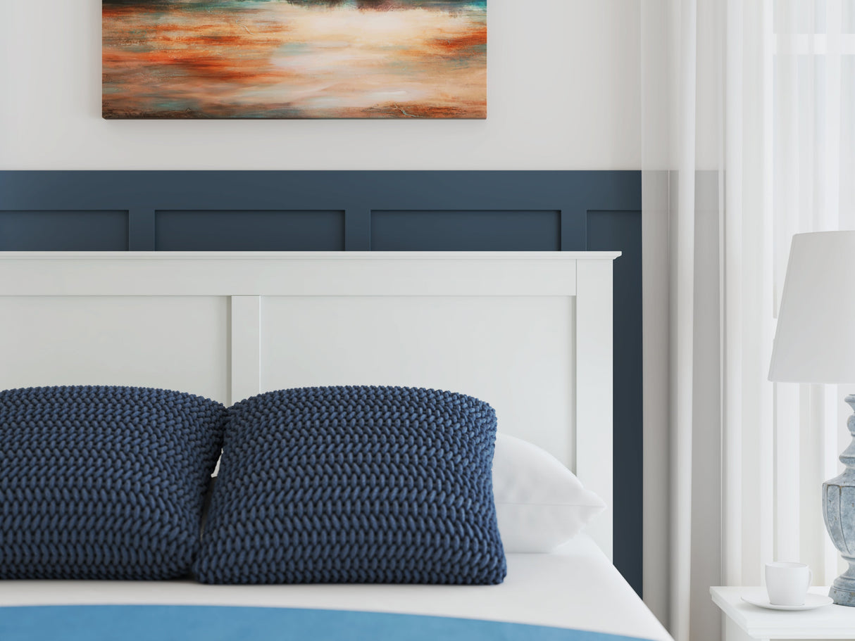 Bostwick Shoals White Queen Panel Bed by Ashley at Eve Furniture