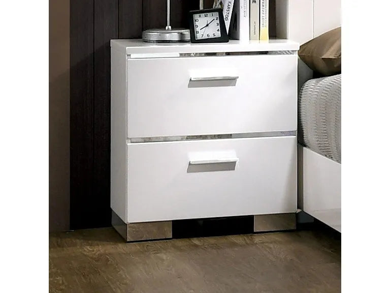 Carlie White Chrome 4-Piece Queen Bedroom Set by Furniture of America at Eve Furniture