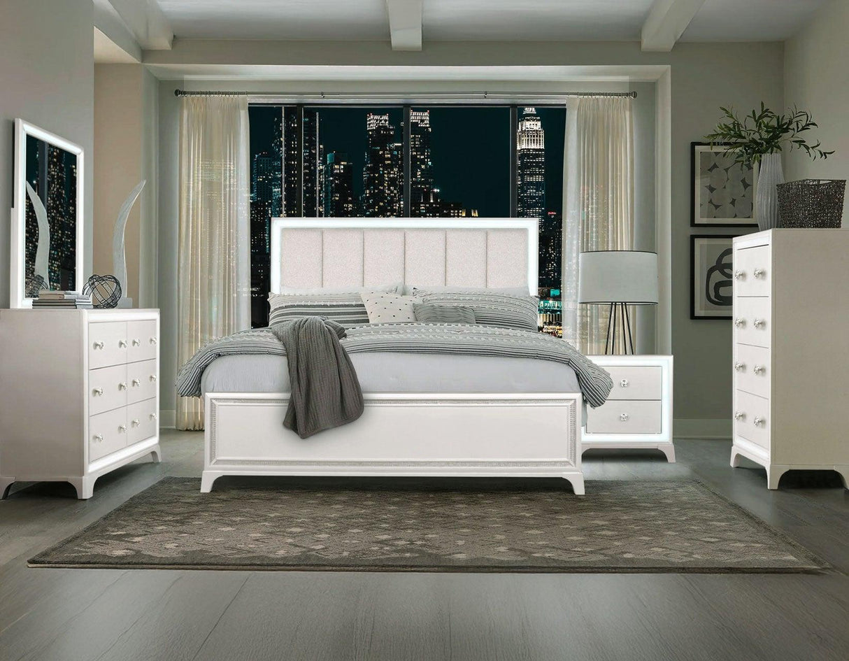 Cassie Queen Illuminating 4-Piece Glam Queen Bedroom Set by Steve Silver at Eve Furniture