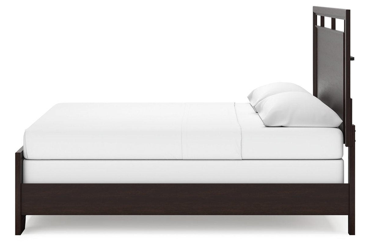 Covetown Dark Brown King Panel Bed by Ashley at Eve Furniture
