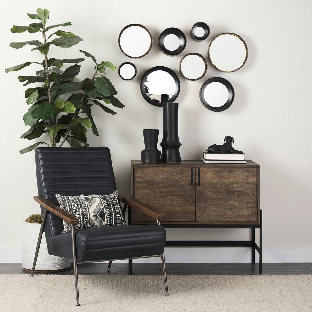 Czar 11L x 7W Black Metal Labrador Retriever by Mercana at Eve Furniture