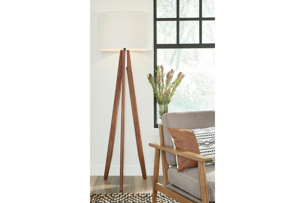 Dallson Brown Floor Lamp by Ashley at Eve Furniture
