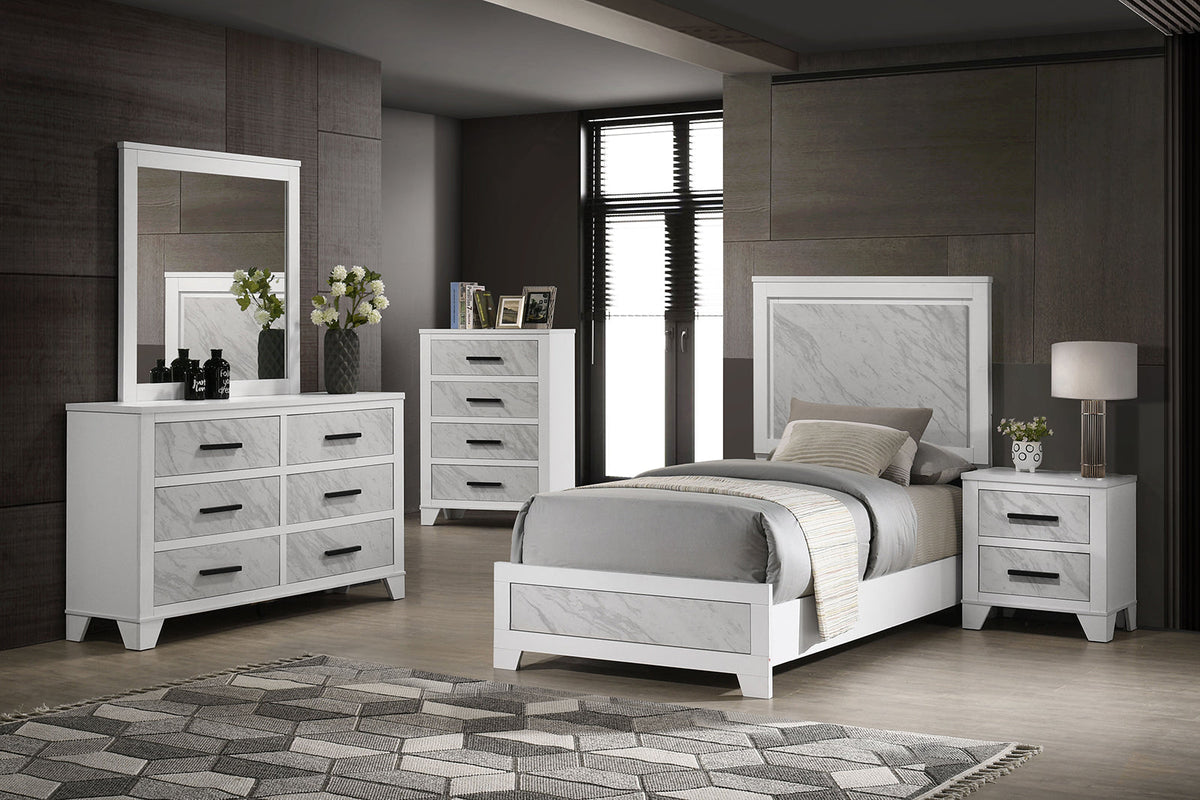 Darlene White Full Bed