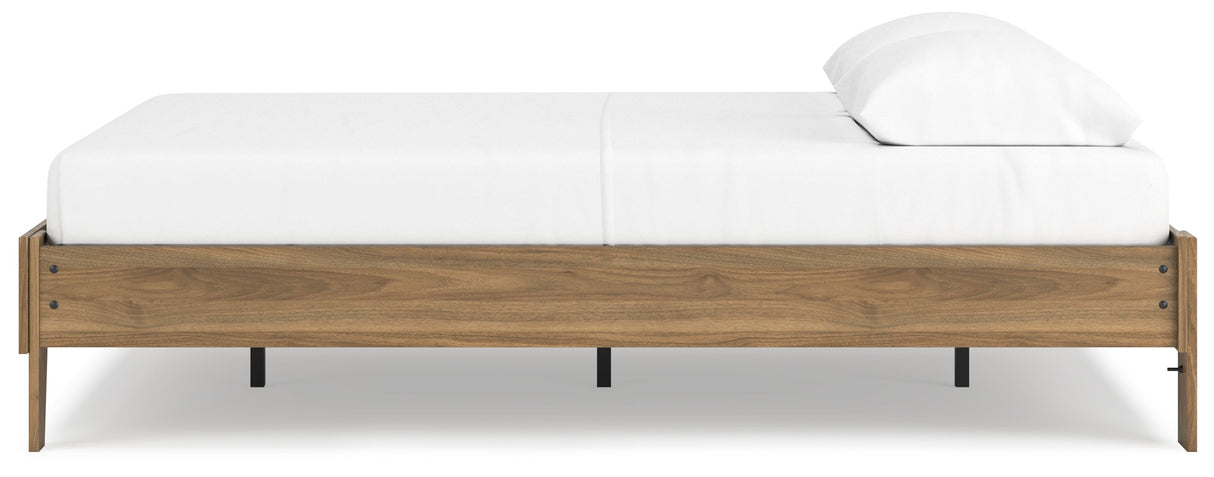 Deanlow Honey Queen Platform Base Bed by Ashley at Eve Furniture