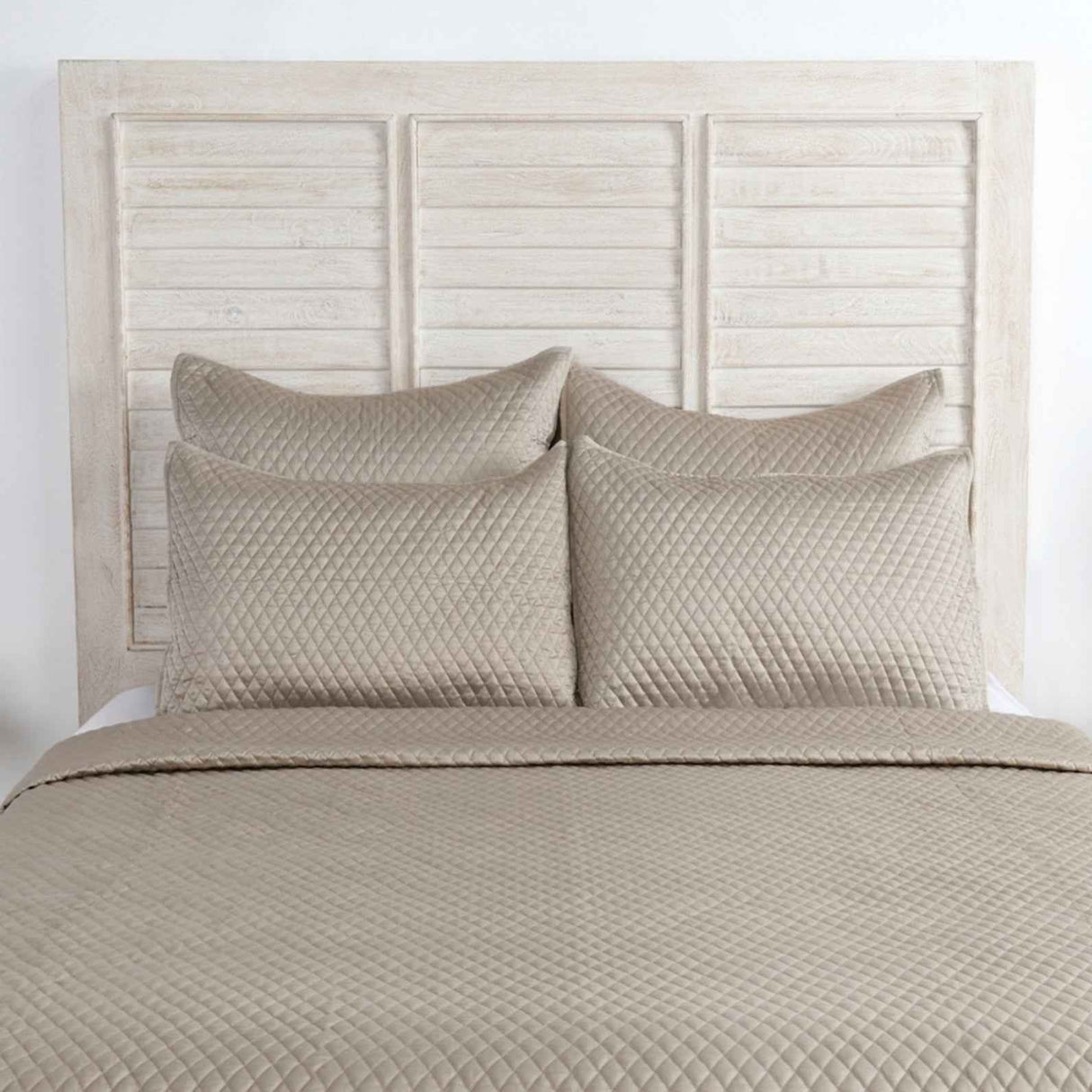 Diamond Pebble Quilt Collection by Classic Home at Eve Furniture