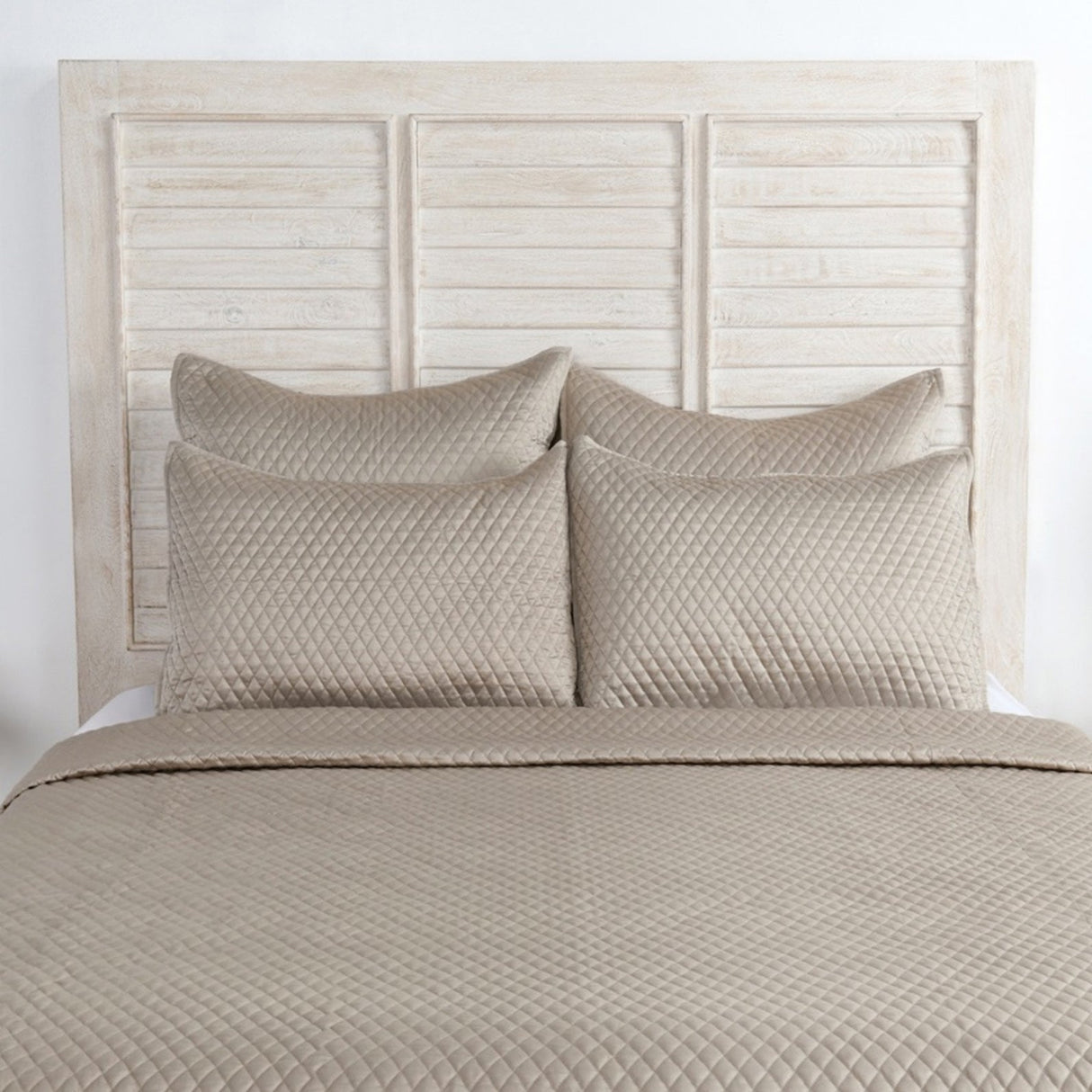 Diamond Pebble Quilt Collection by Classic Home at Eve Furniture