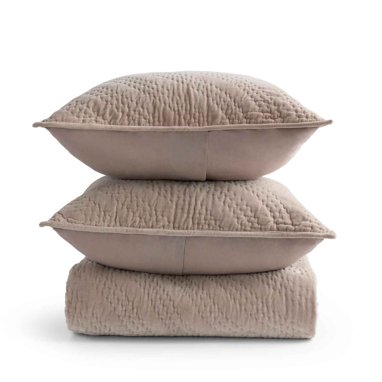 Elms Velvet Pebble Velvet Quilt Collection by Classic Home at Eve Furniture