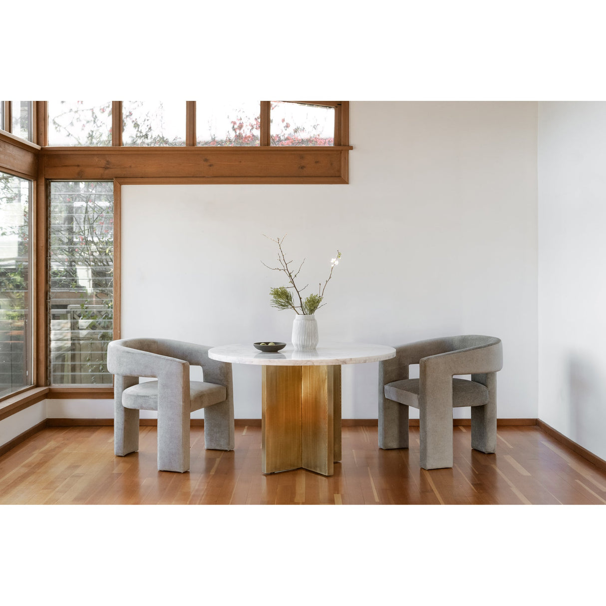 Elo Grey Chair Light by Moe's Home at Eve Furniture
