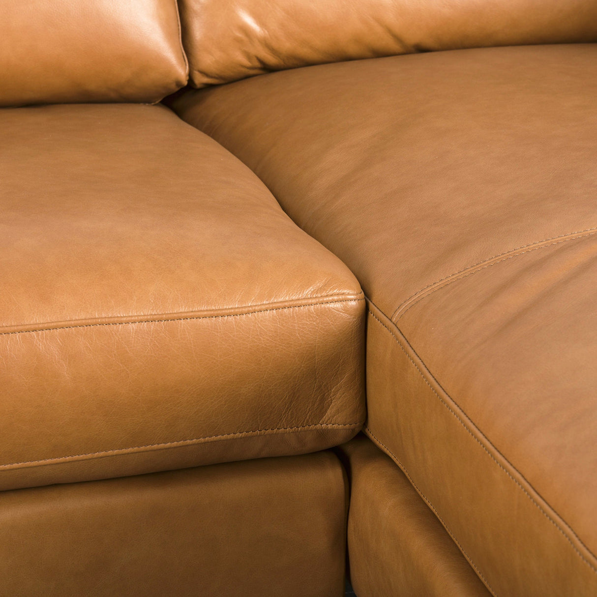 Elton 111.4L x 68.1W x 34.3H Tan Leather Right Chaise Sectional by Mercana at Eve Furniture