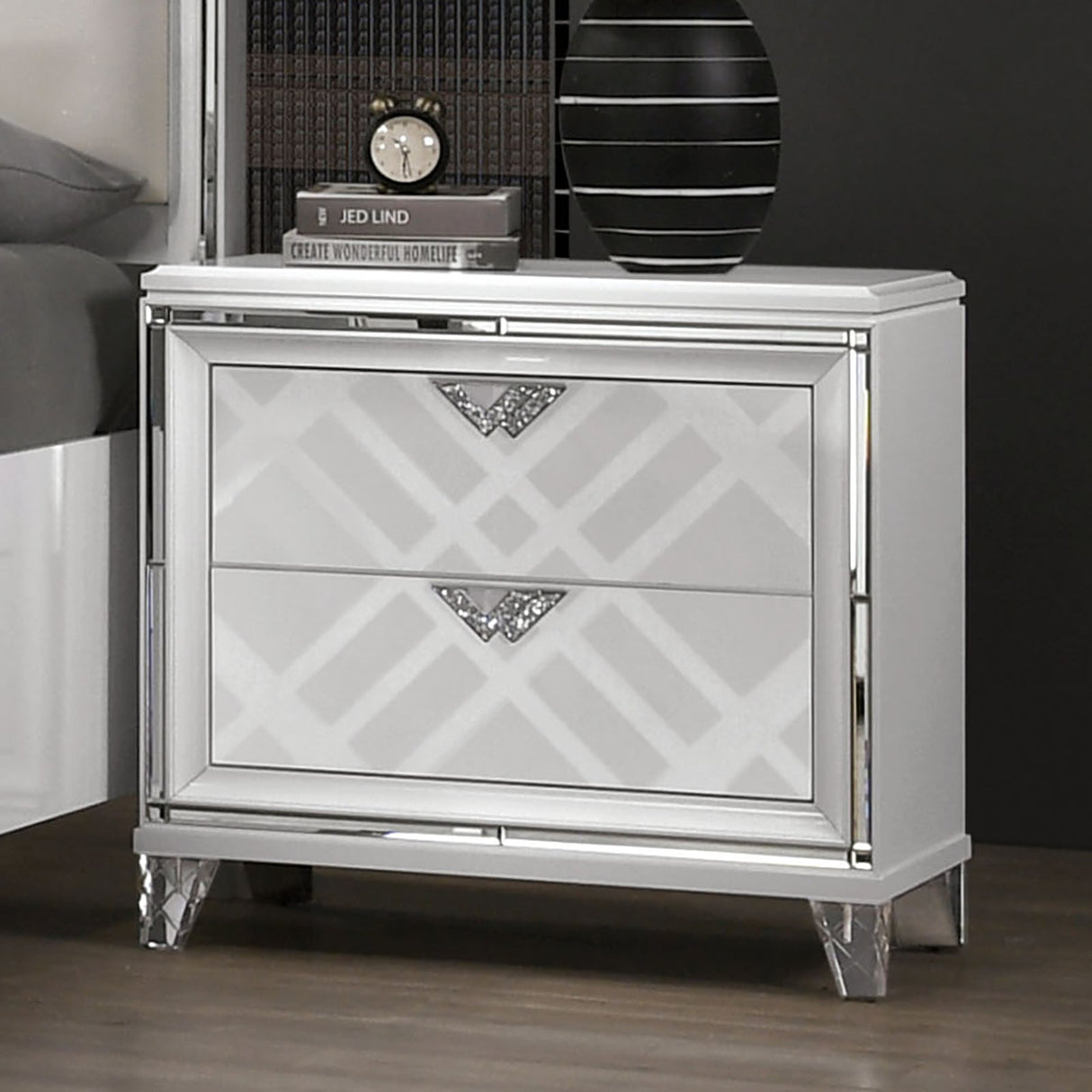 Emmeline White 4-Piece Queen Bedroom Set by Furniture of America at Eve Furniture