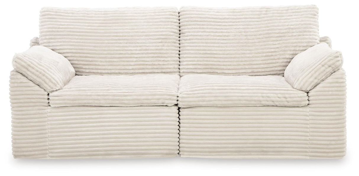 Fannin Ivory Loveseat