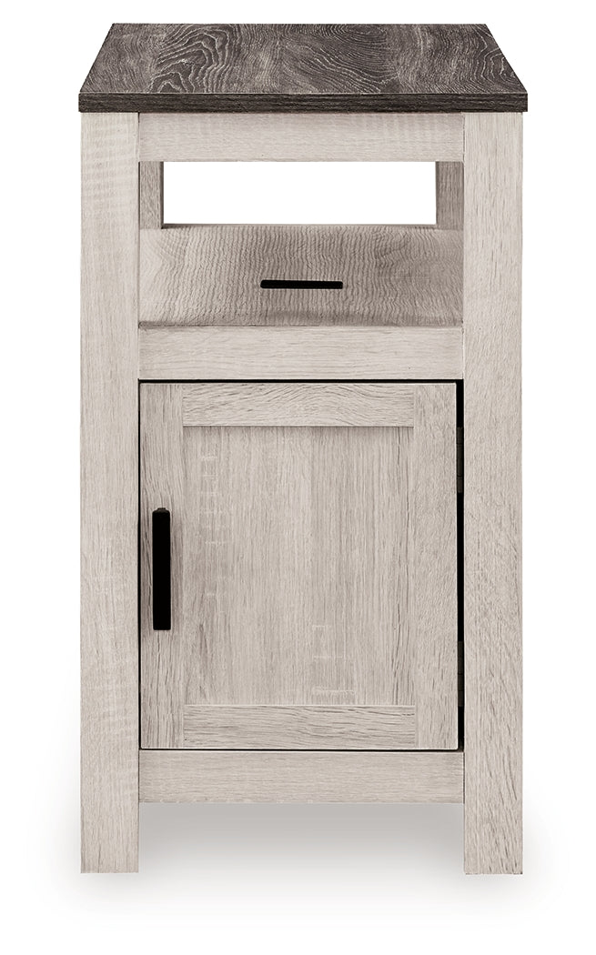 Fendenmore Two-tone Chairside End Table by Ashley at Eve Furniture
