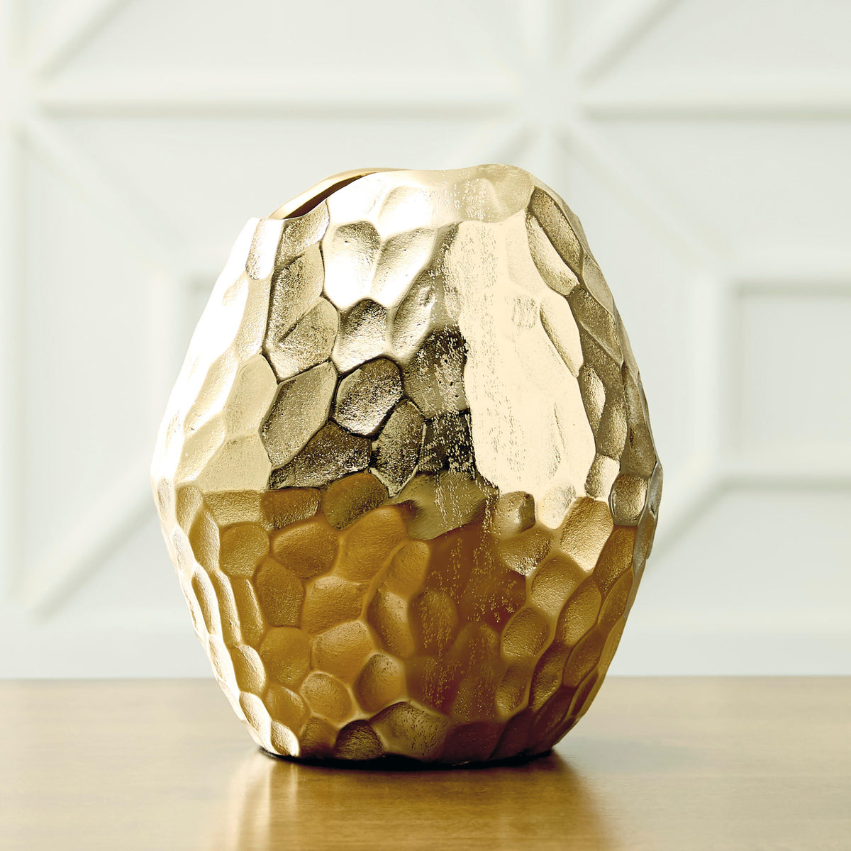 Ferryndale Gold Finish Vase by Ashley at Eve Furniture