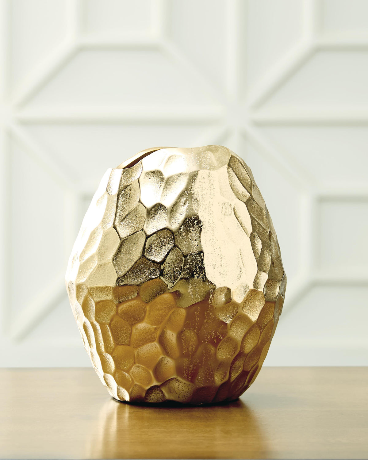 Ferryndale Gold Finish Vase by Ashley at Eve Furniture