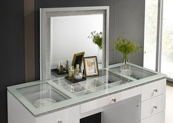 Stoholm White Vanity
