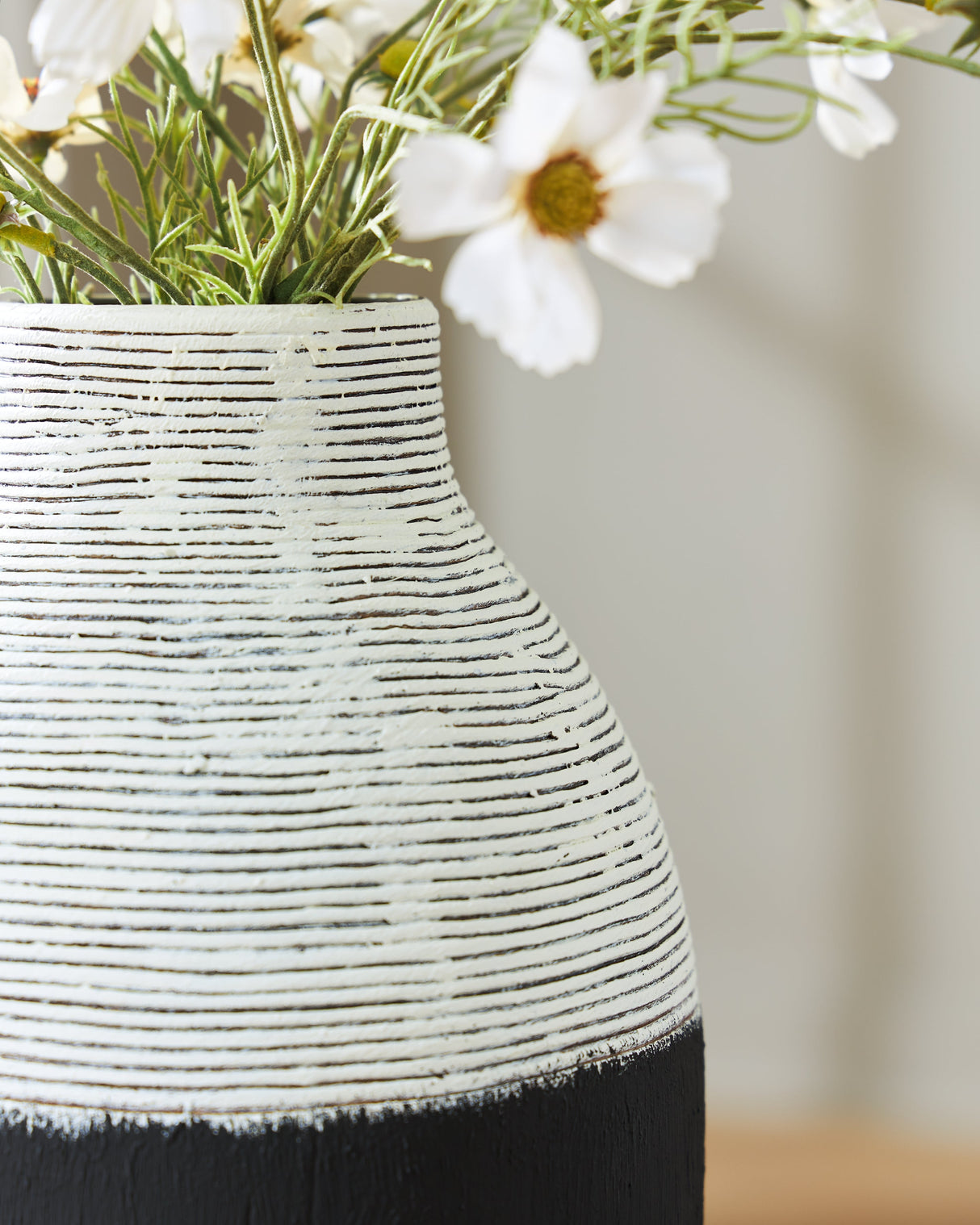 Girtha Antique White/Black Vase by ASHLEY FURNITURE at Eve Furniture
