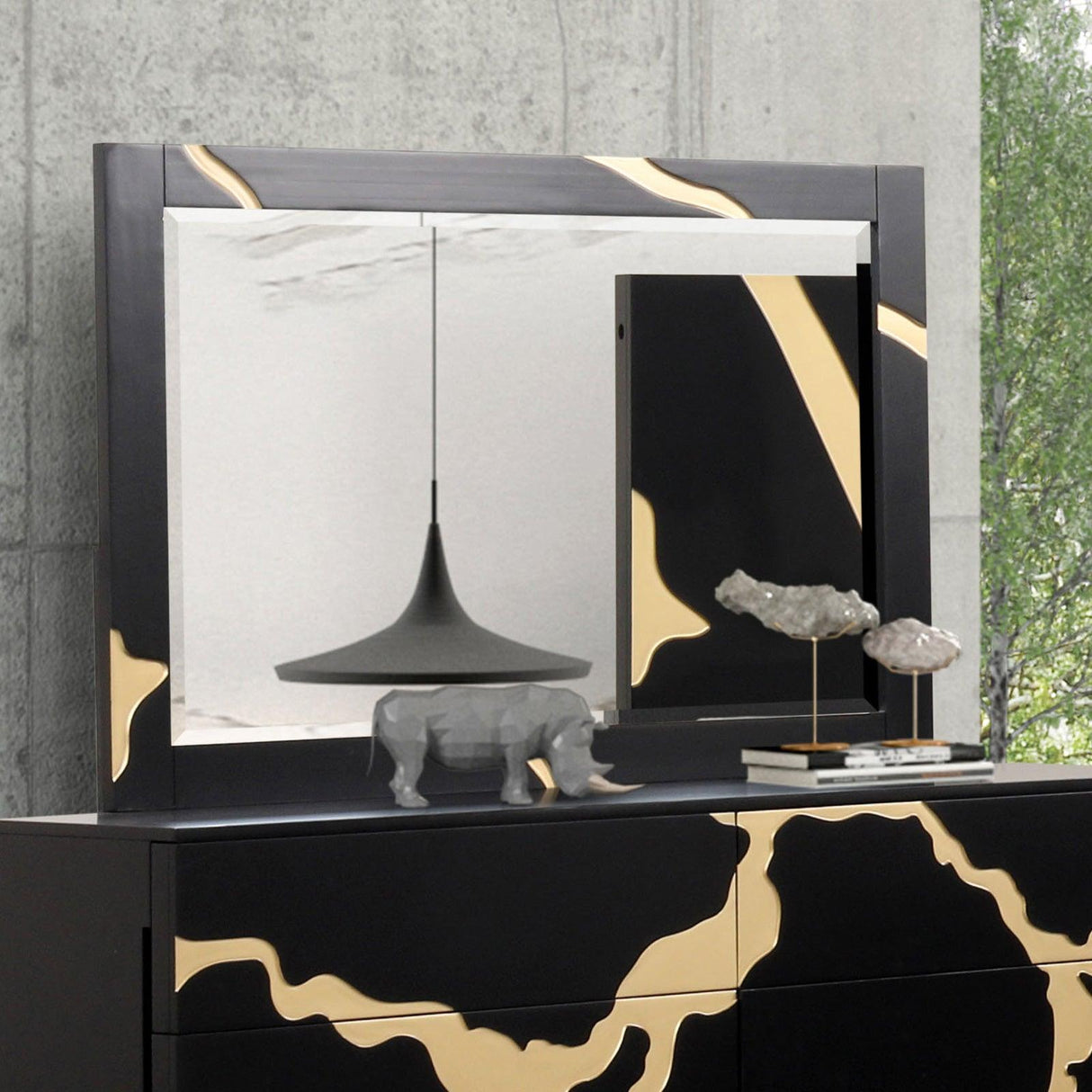 Goldsberg Black/Gold Mirror by Furniture of America at Eve Furniture
