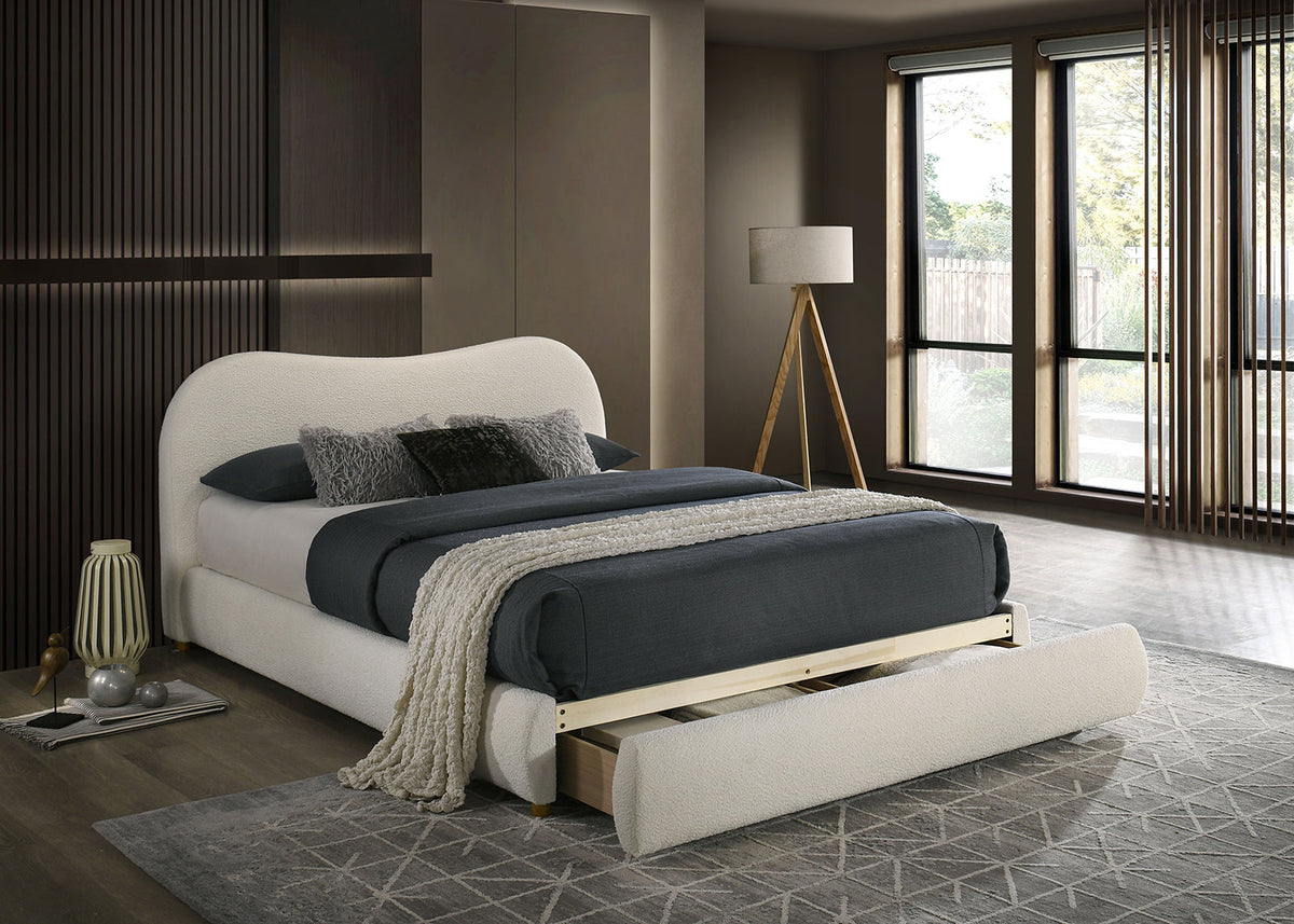 Grimsby White Eastern King Bed