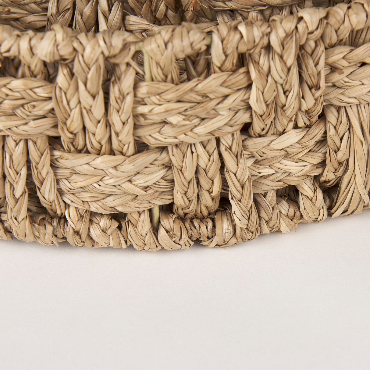 Haini Set of 2 Large Basketweave Seagrass Trays w/ Loop Handles by Mercana at Eve Furniture