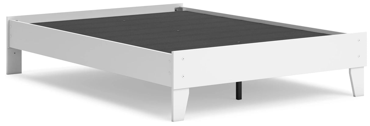Hallityn White Full Platform Base Bed by Ashley at Eve Furniture