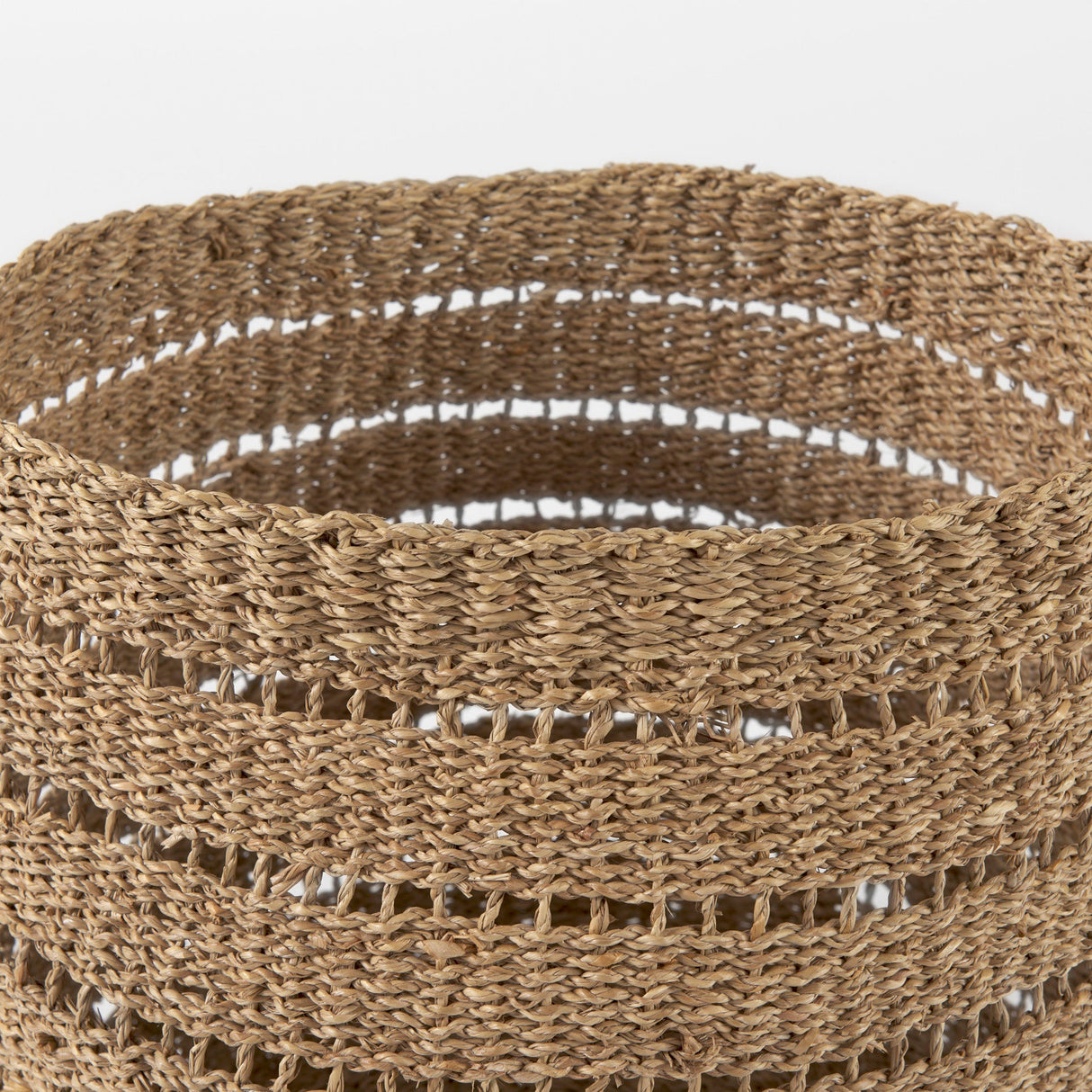 Hayes (Set of 2) Medium Brown Seagrass Round Basket with Stripe Pattern by Mercana at Eve Furniture