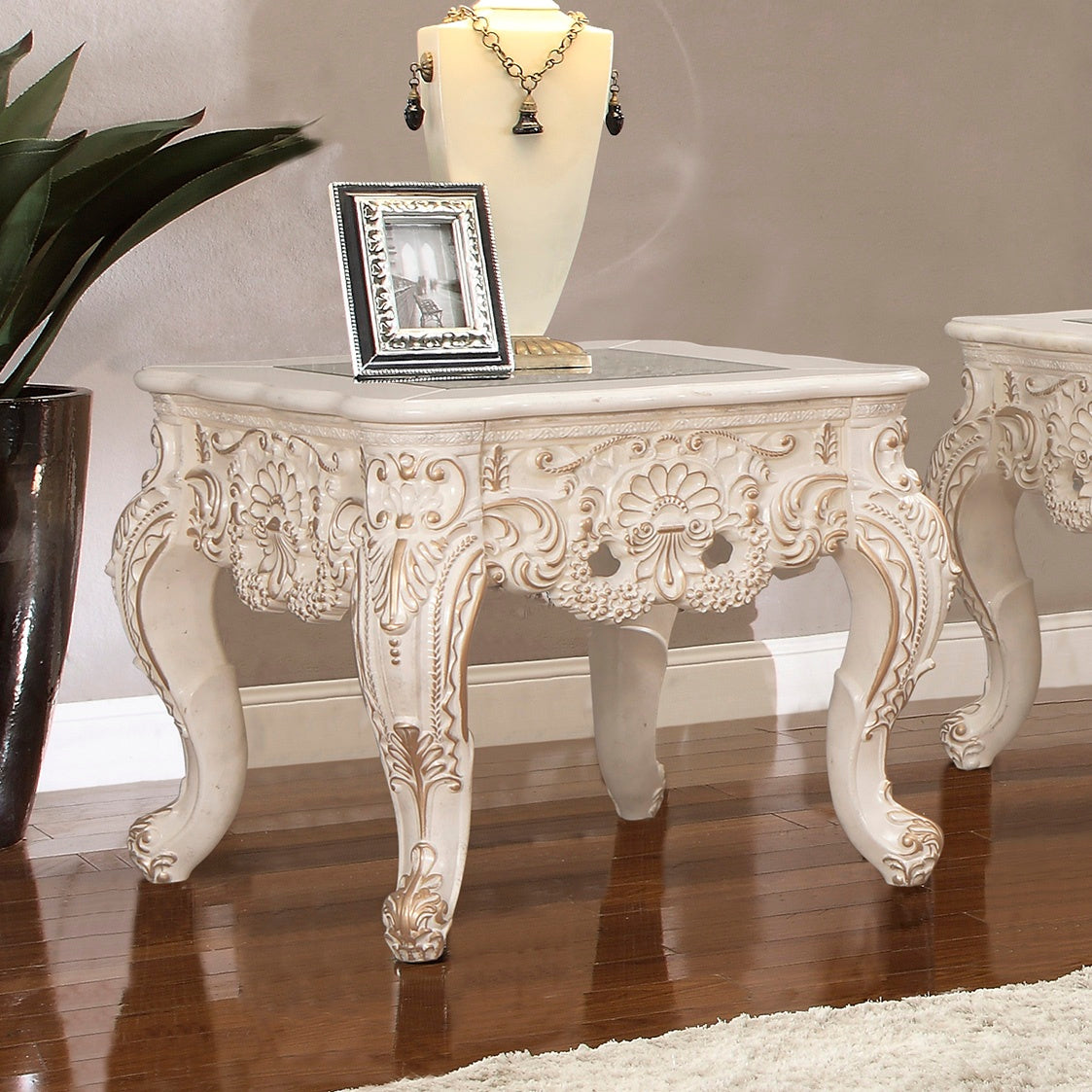 Homey Design HD-998I Ivory/Metallic Gold Highlights 3-Piece Coffee Table Set