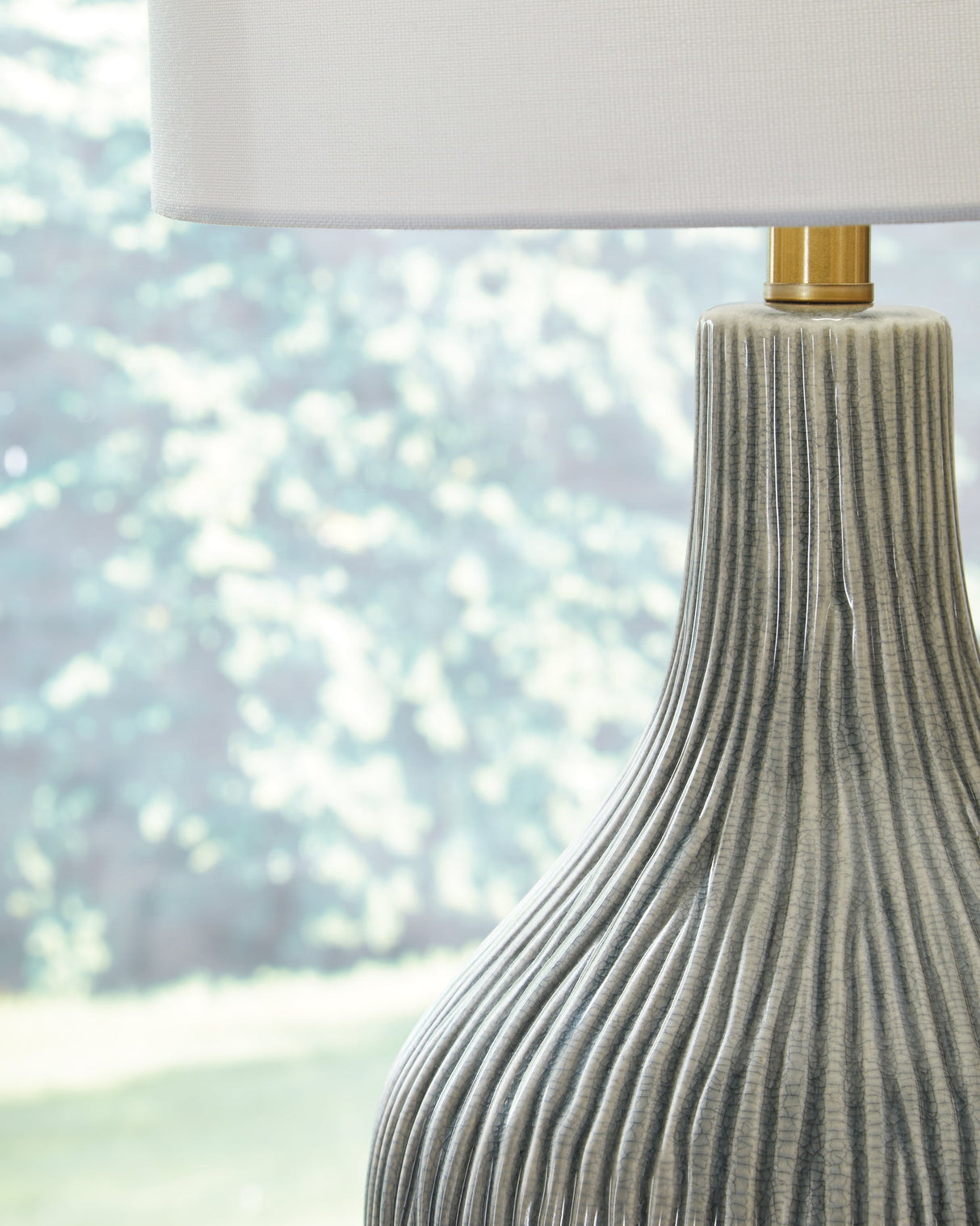 Judlen Gray/Gold Finish Table Lamp by ASHLEY FURNITURE at Eve Furniture