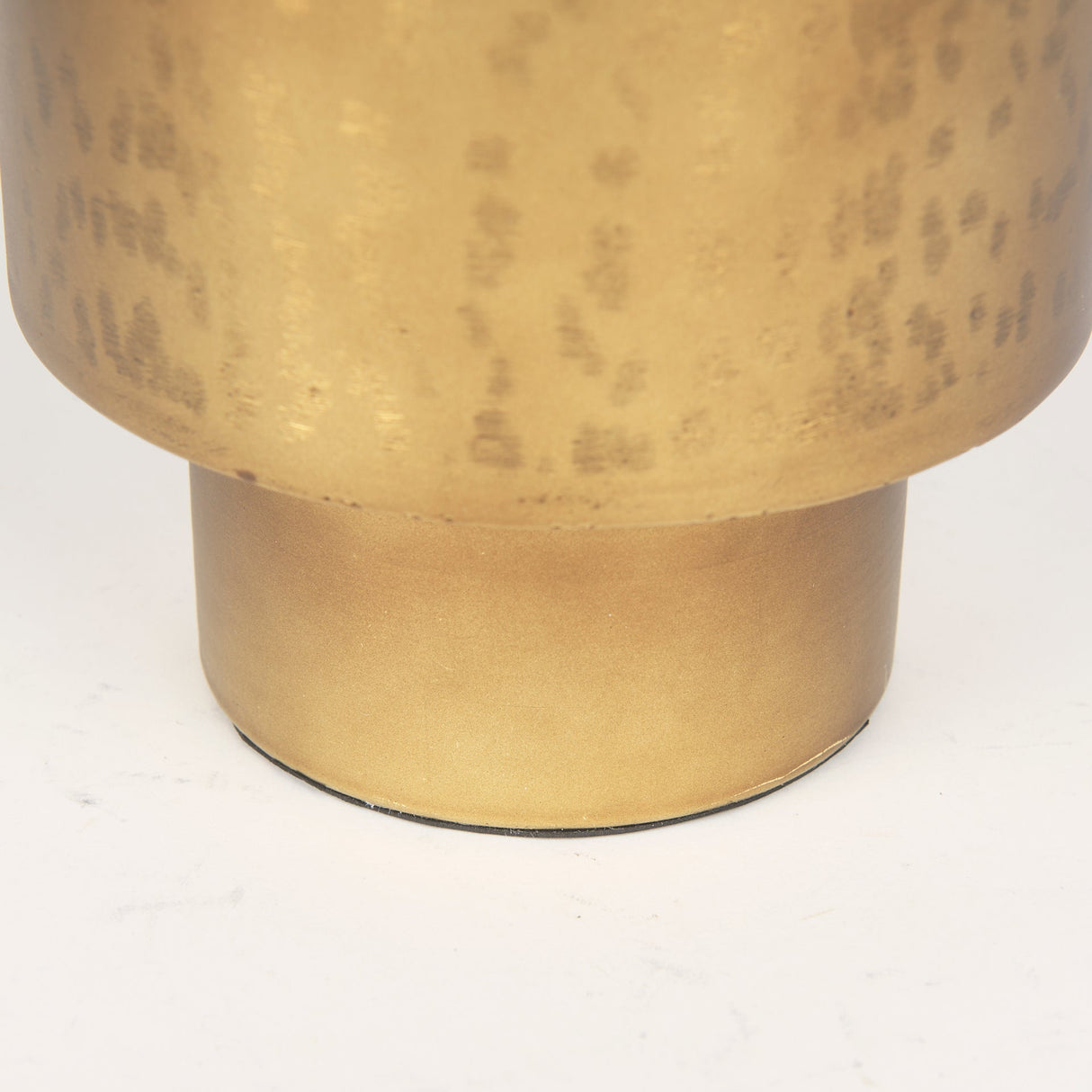 Juno 6.5H Medium Gold Iron Medium Vase by Mercana at Eve Furniture