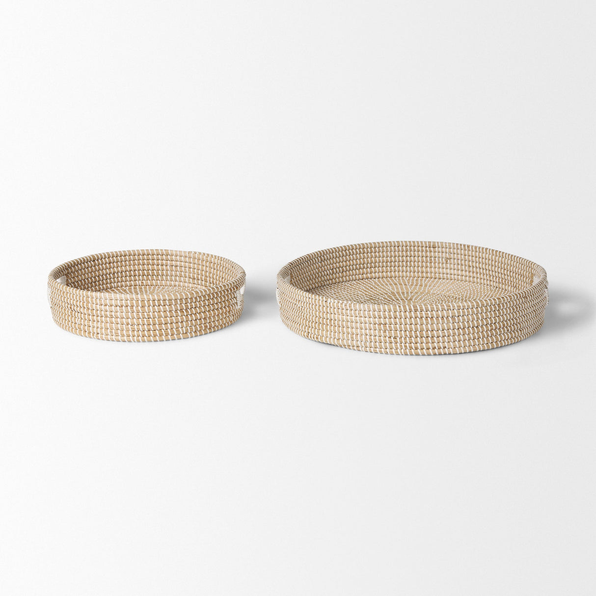 Kalama Set of 2 Large Round Seagrass Trays w/ Handles by Mercana at Eve Furniture