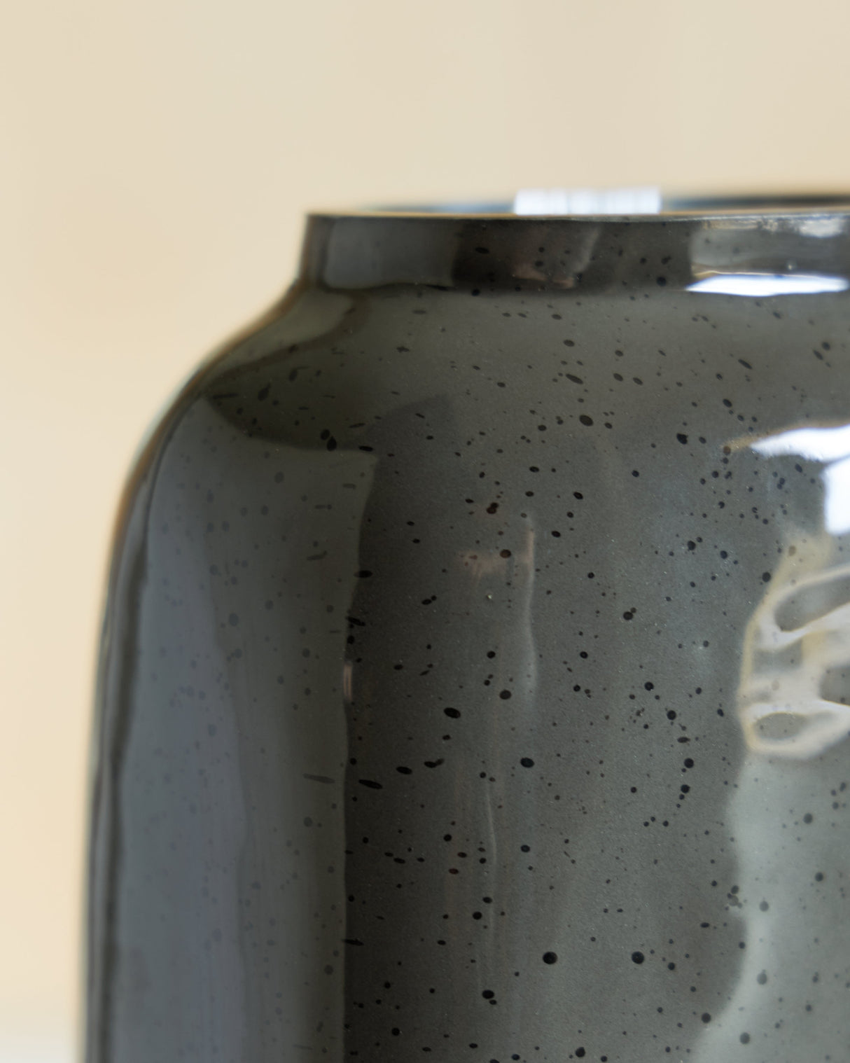 Kierlain Gray/Black Vase by Ashley at Eve Furniture