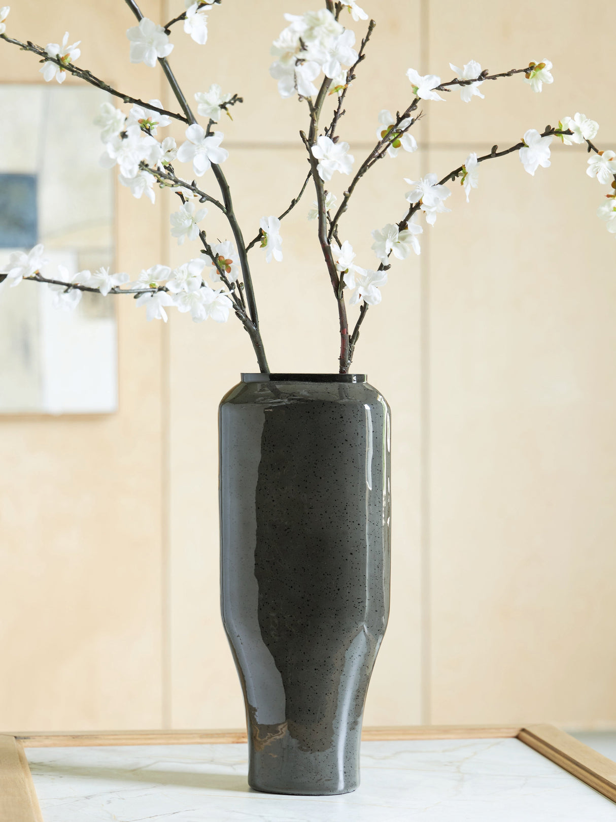 Kierlain Gray/Black Vase by Ashley at Eve Furniture