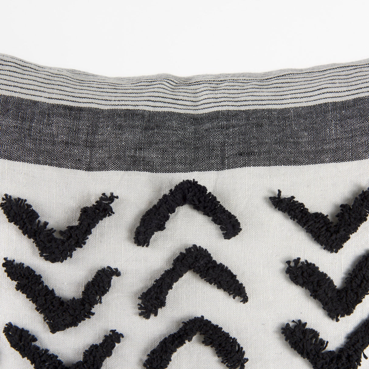 Kimia White/Black Fabric Fringed Pillow Cover w/Non-Allergen Filler, Set of 2 by Mercana at Eve Furniture