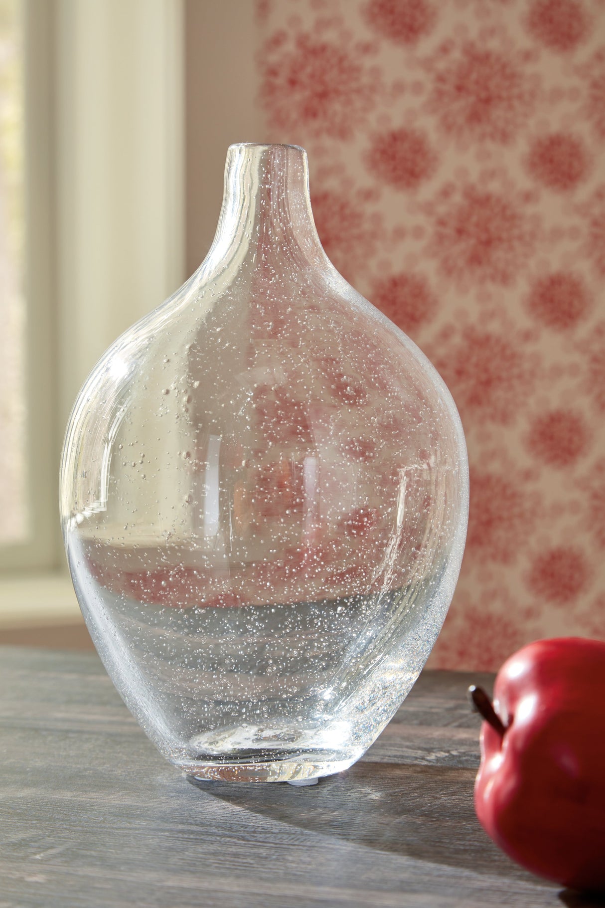 Kurthorne Clear Vase by Ashley at Eve Furniture