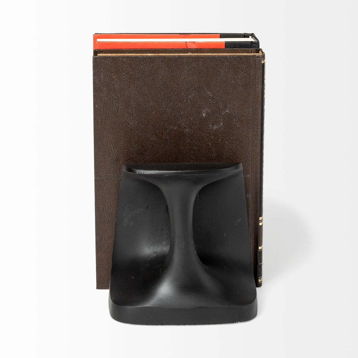 Last Cobbler's (Set of 2) 8L x 6W Black Shoemaker Tool Bookends by Mercana at Eve Furniture
