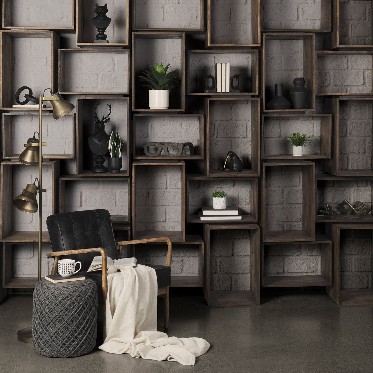 Last Cobbler's (Set of 2) Black Shoemaker Tool Bookends by Mercana at Eve Furniture