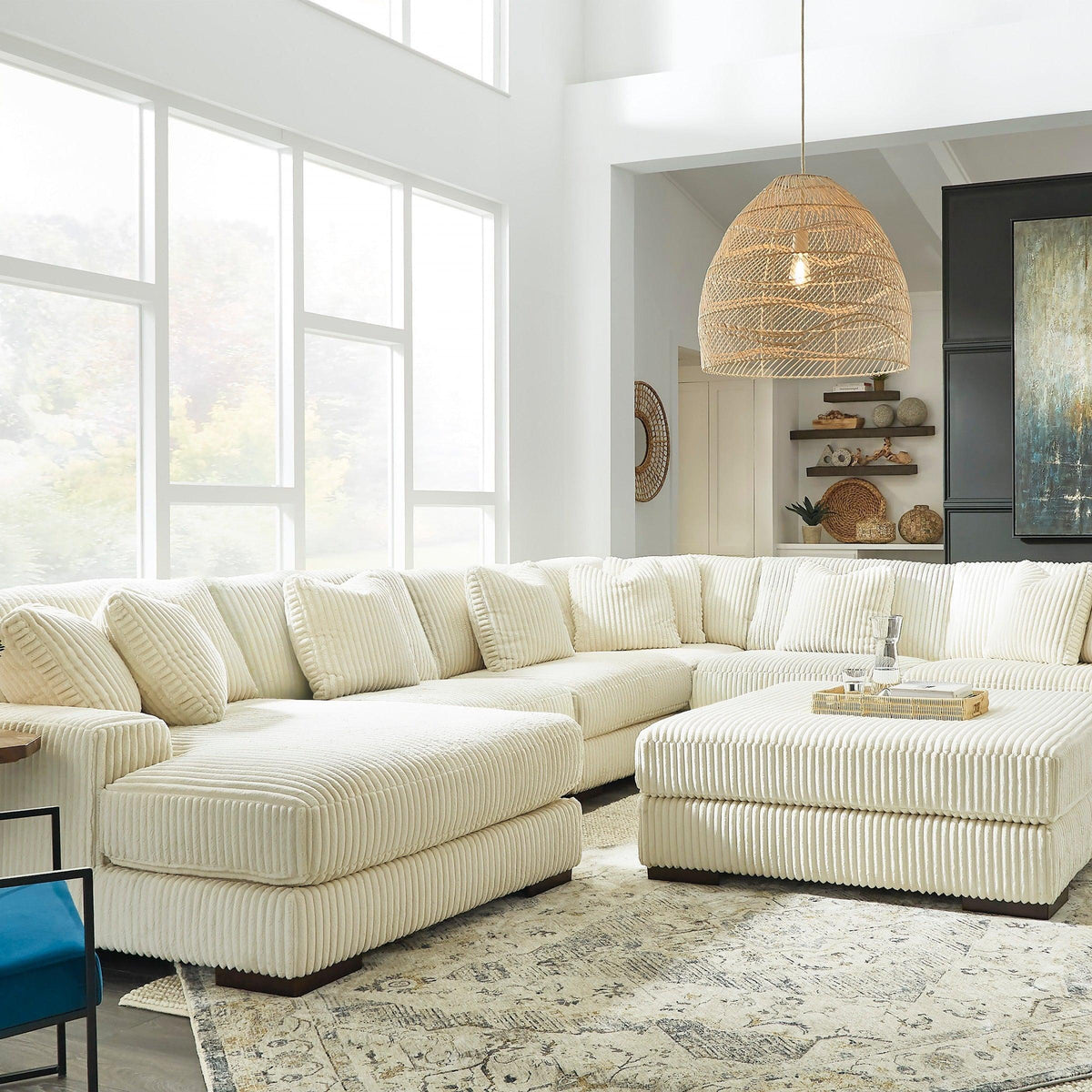 Lindyn Ivory Laf Chaise Sectional