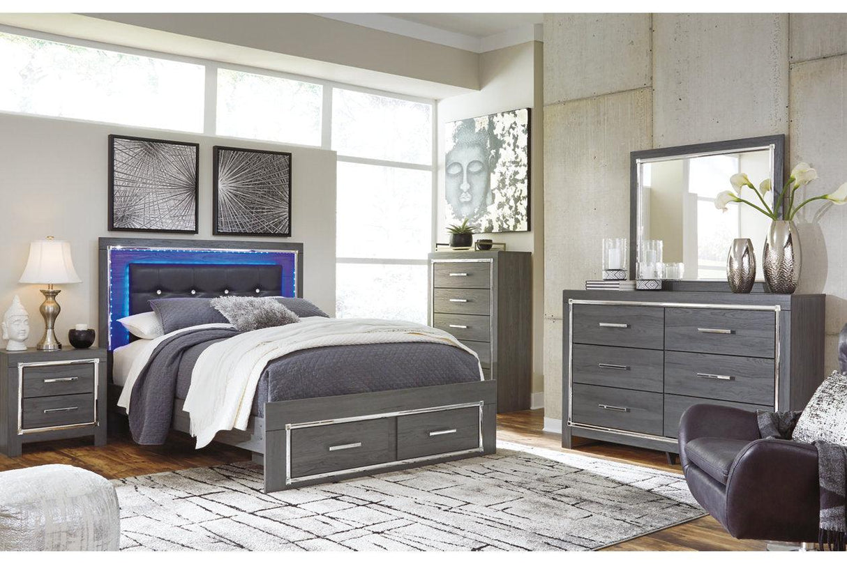 Lodanna Gray Dresser by Ashley at Eve Furniture