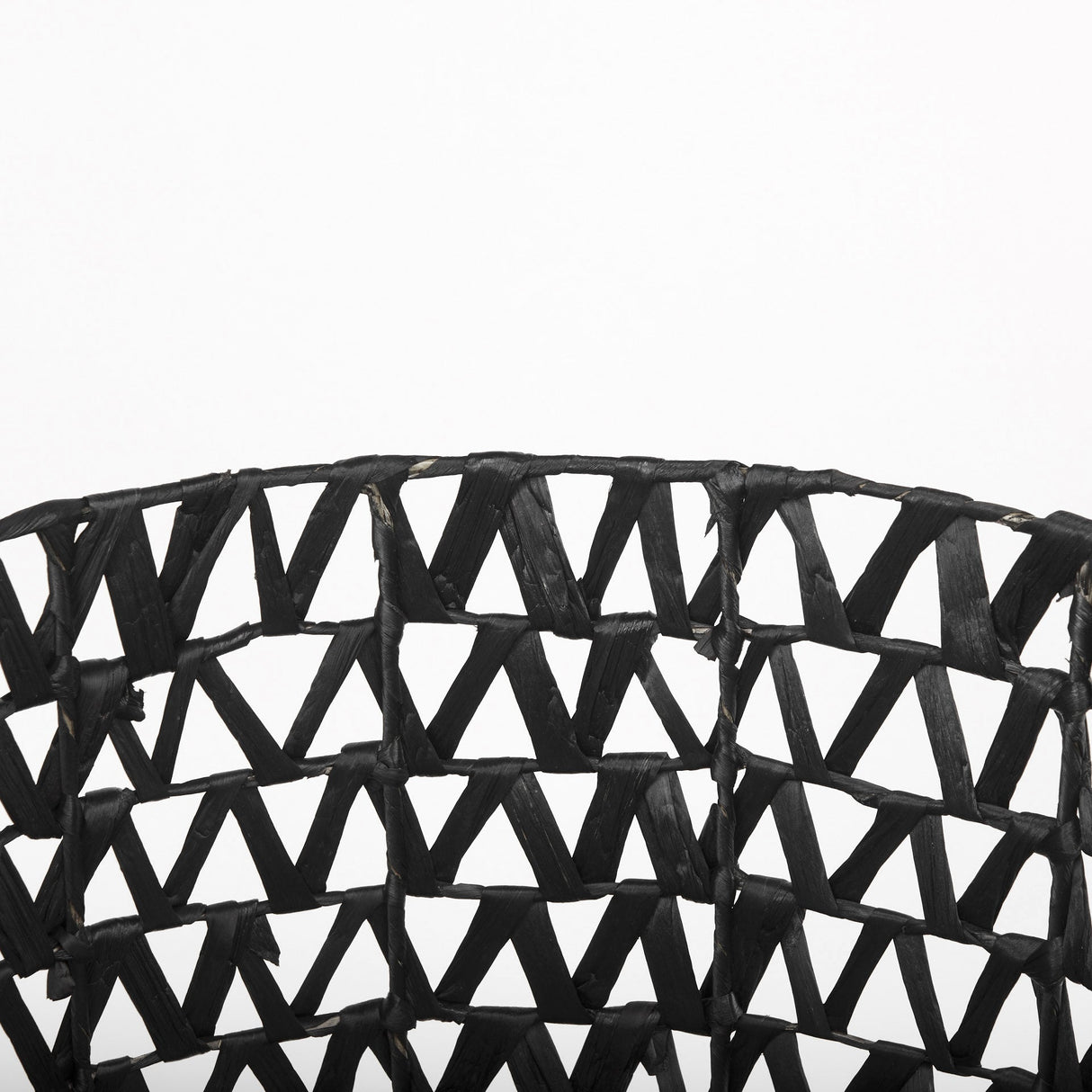 Lola (Set of 3) Black Water Hyacinth Zig Zag Weave Round Basket W/ Handles by Mercana at Eve Furniture