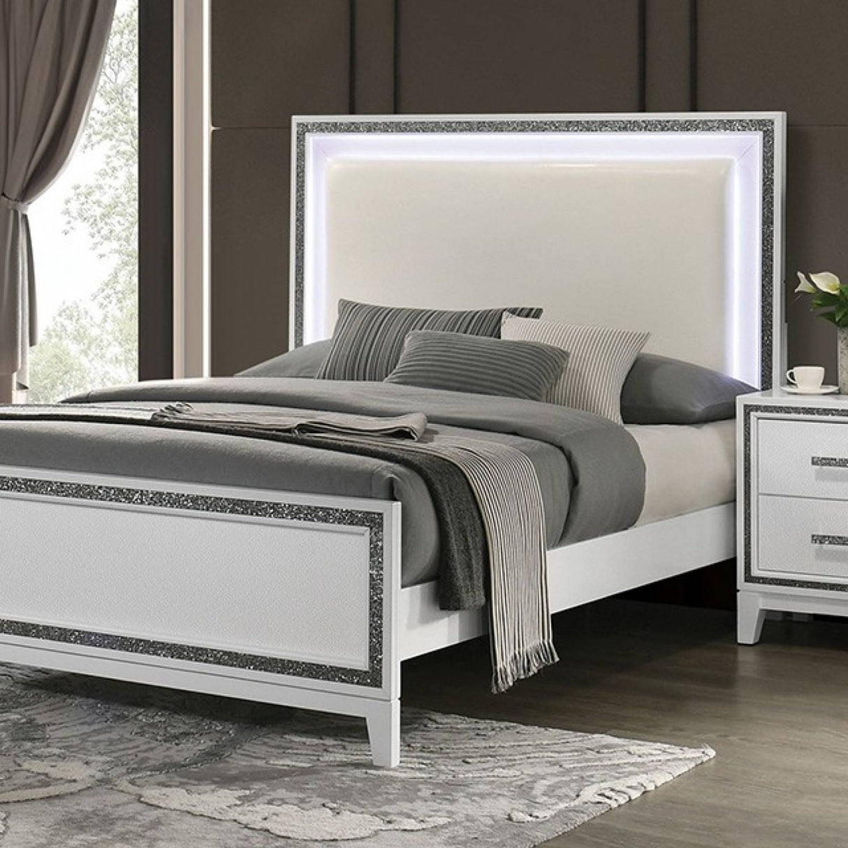 Lucida White Full Bed by Furniture of America at Eve Furniture