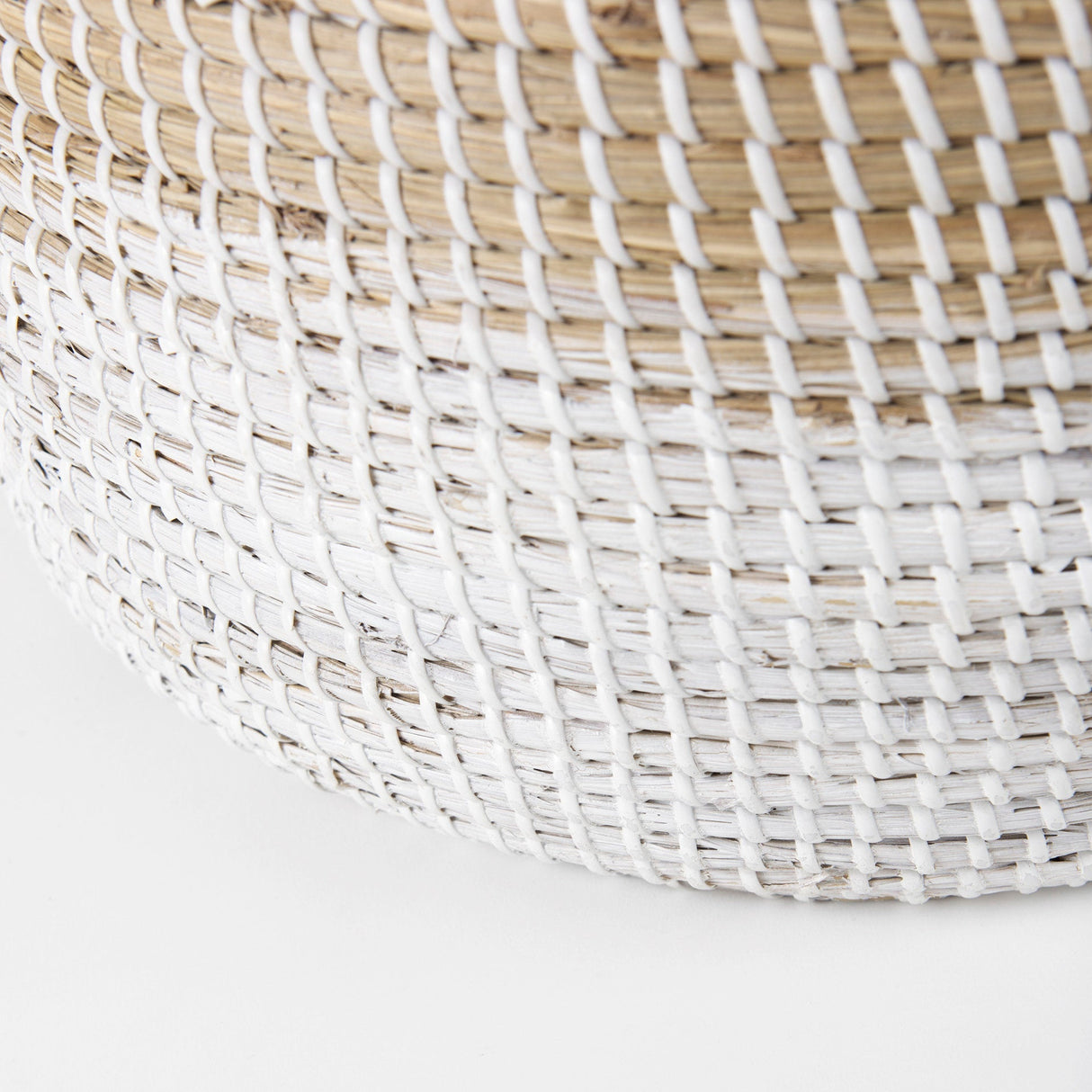 Maddie (Set of 3) Light Brown W/White Dipped Seagrass Round Basket W/ Handles by Mercana at Eve Furniture